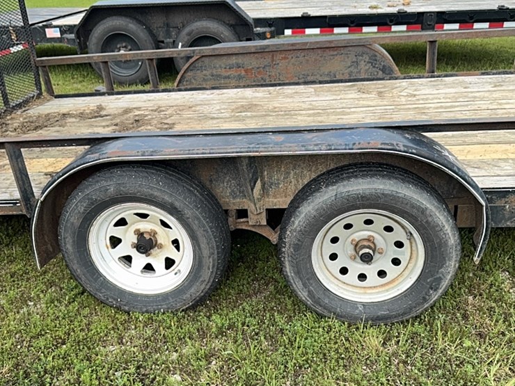 16-foot-utility-trailer-image-6