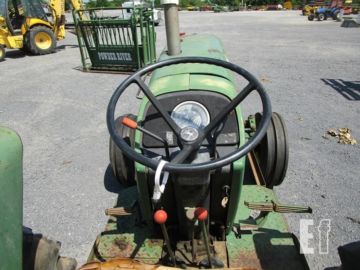 john-deere-2940-image-9