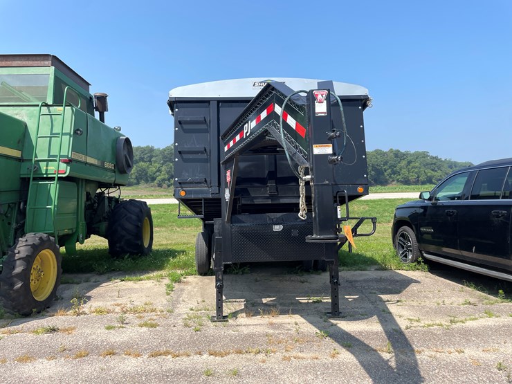 #1024-•-2021-pj-dump-trailer-(has-wi-title)-image-2