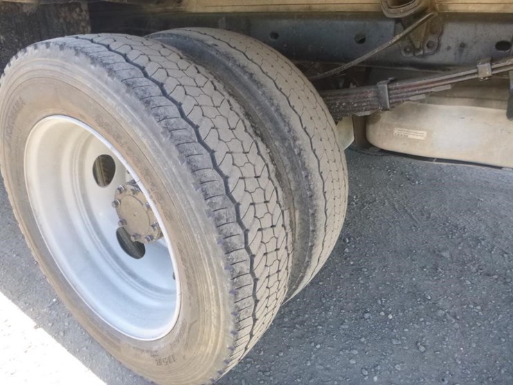 2012-ford-f450-image-18