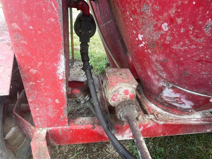 #1078-•-brady-650-feed-grinder-mixer-image-25