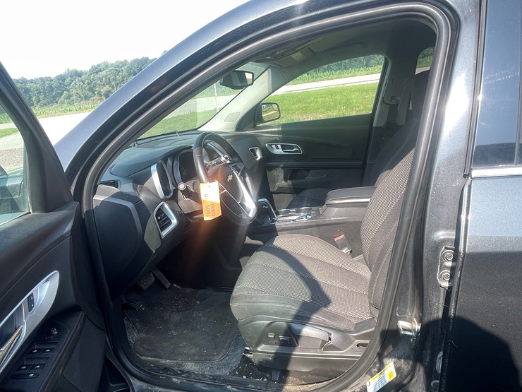 #1041-•-2014-chevy-equinox-awd-(has-wi-title)-image-32