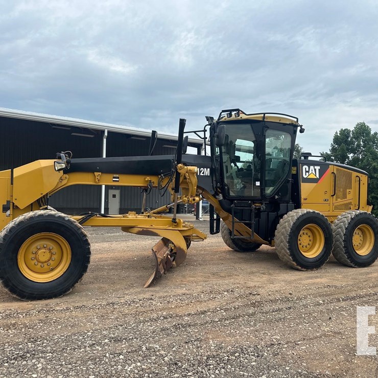 2011 CATERPILLAR 12M VHP