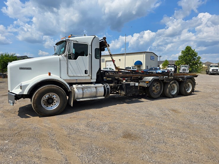 2012-kenworth-t800-image-7