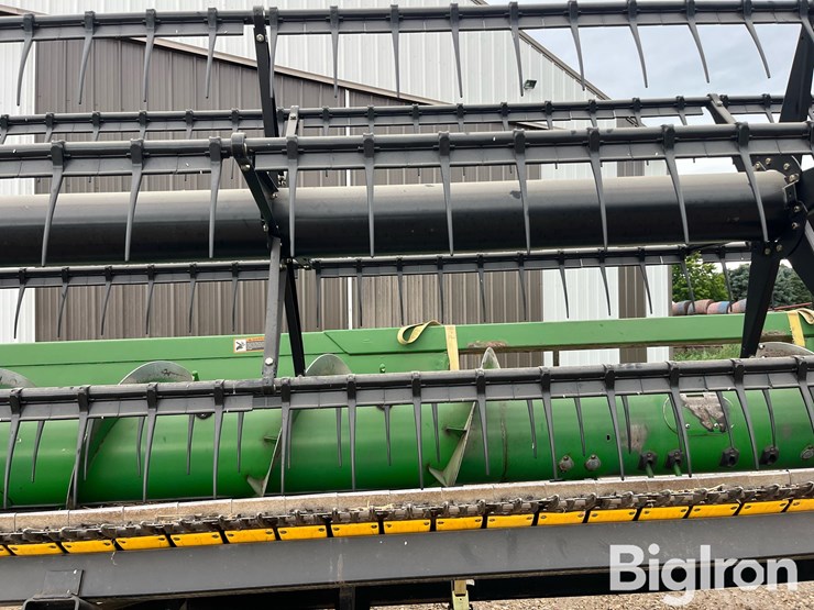 2004-john-deere-630f-image-11