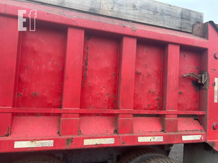2004-kenworth-t800-image-39