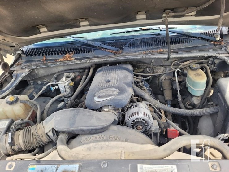 2001-chevrolet-silverado-2500-image-12