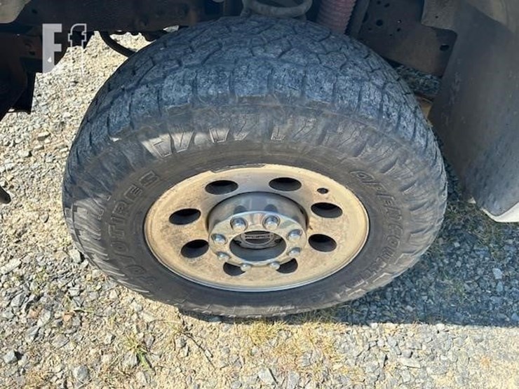 2006-ford-f350-image-23