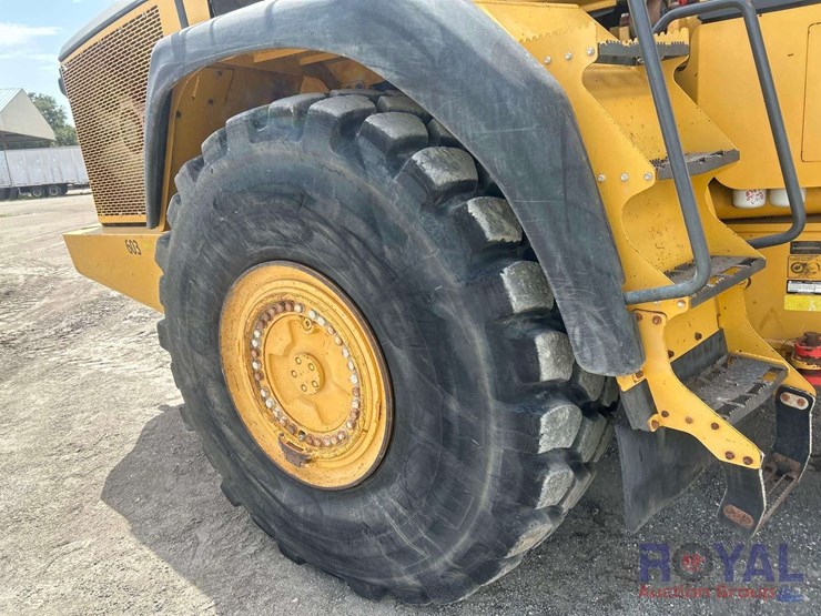 2016-deere-410e-image-17