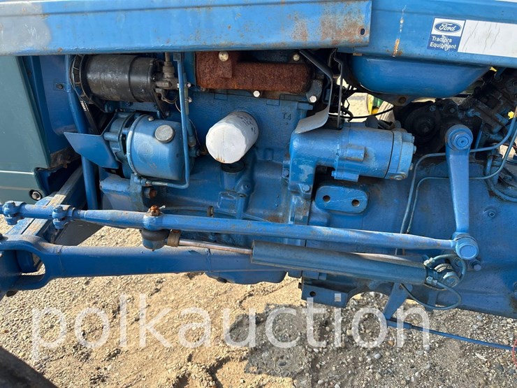 ford-3000-image-4
