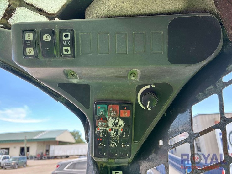 2018-deere-331g-image-20