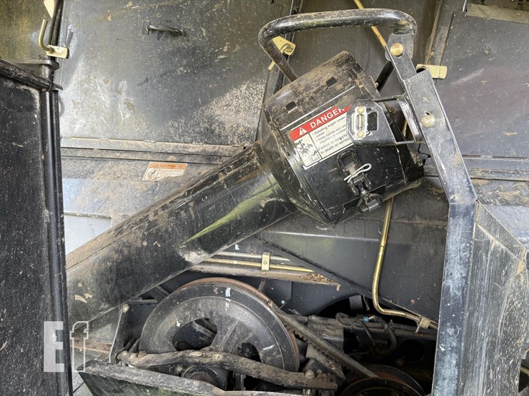 new-holland-cr960-image-51