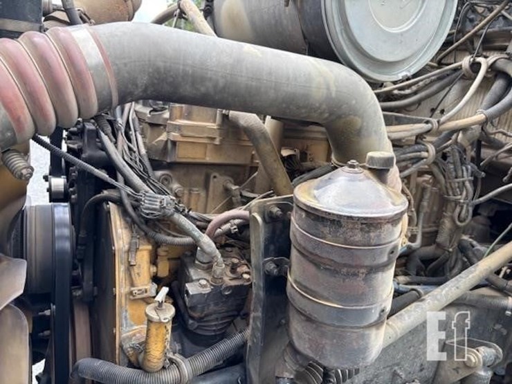 2006-kenworth-t800-image-16