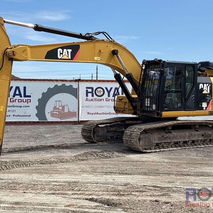 2017 CATERPILLAR 326FL