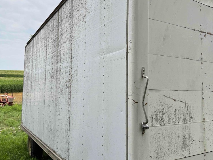 7-1/2ft-x-16ft-van-box-w/6-bolt-gear-image-6