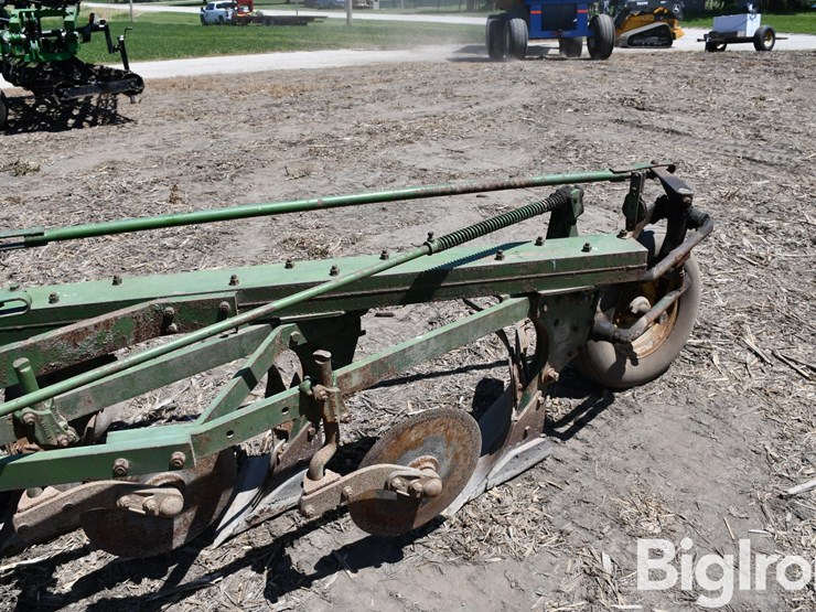 john-deere-6-image-13
