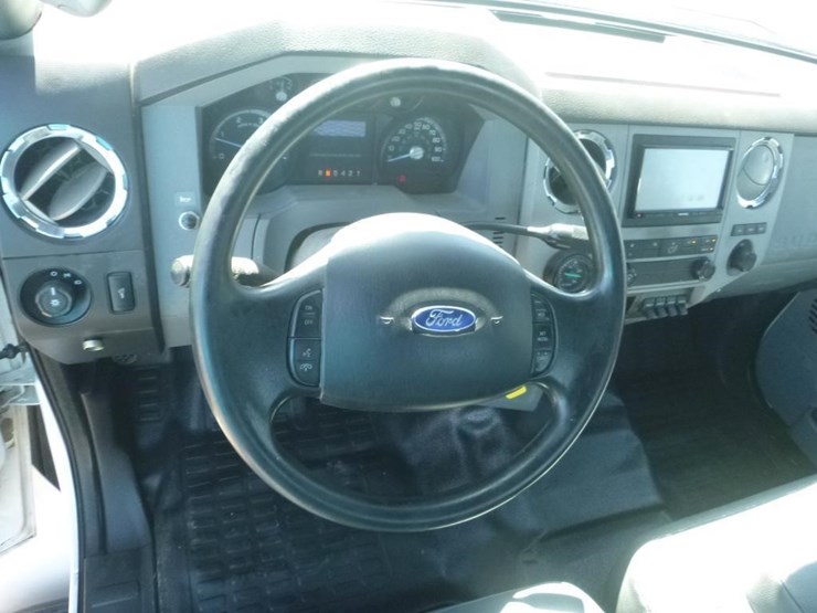 2015-ford-f650-image-14