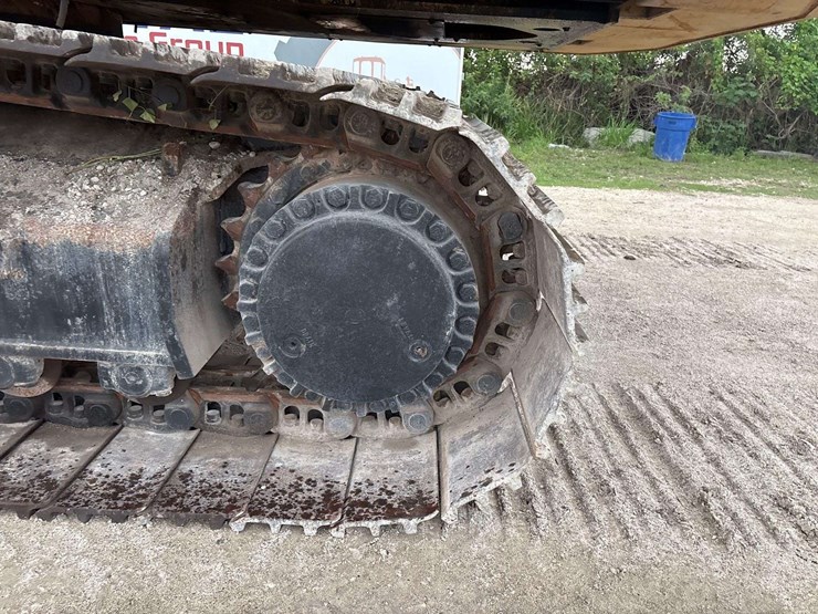 2004-caterpillar-345b-image-36