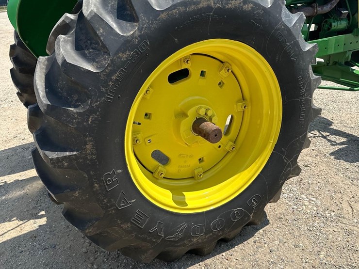 john-deere-620-image-11