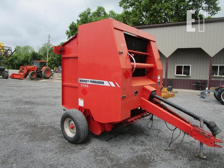 massey-ferguson-1745-image-3