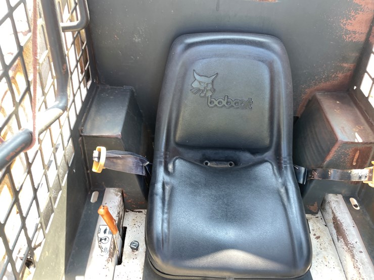 bobcat-642-image-36