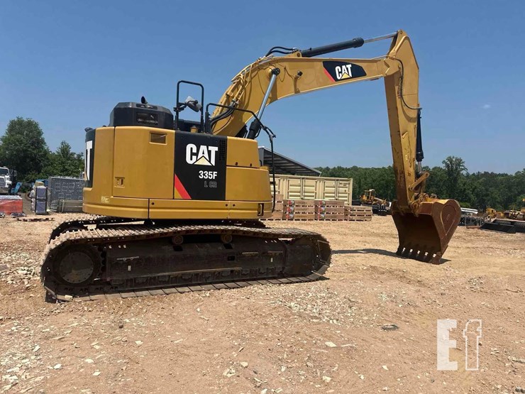 2015-caterpillar-335f-lcr-image-23