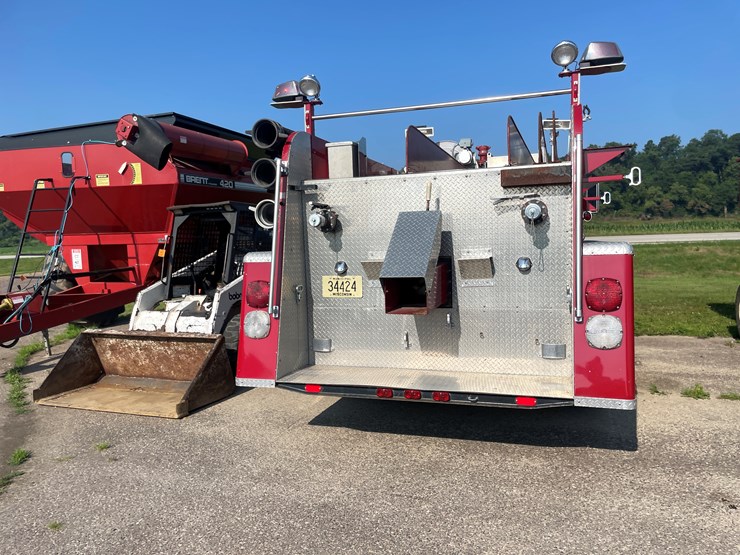 #1017-•-1985-retired-firetruck-(has-wi-title)-image-6