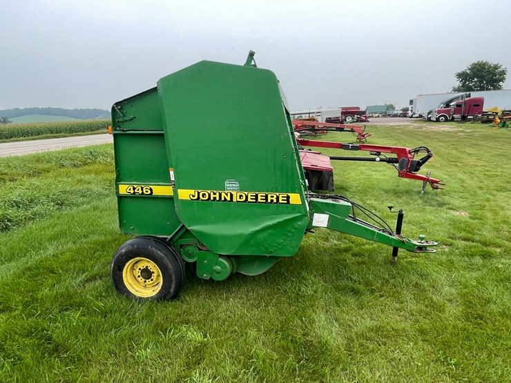 john-deere-446-image-4