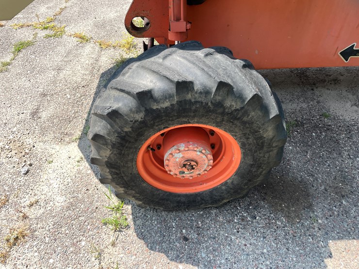 #1004-•-jlg-40h-manlift-image-27