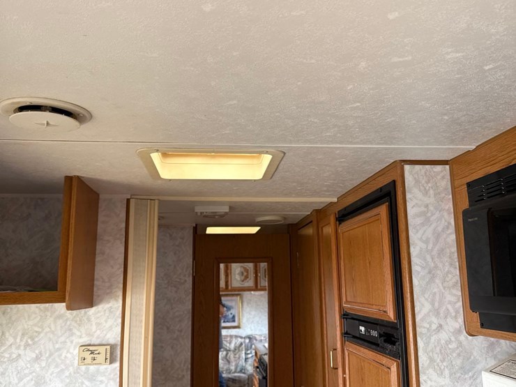 1998-jayco-eagle-25ft-camper-image-47