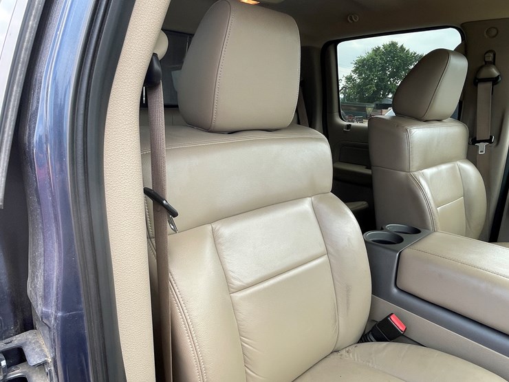 #1037-•-2005-ford-lariat-crew-cab-4x4-(has-wi-title)-image-70