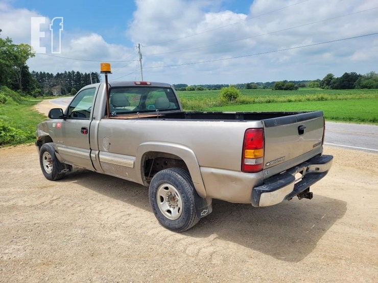 2001-chevrolet-silverado-2500-image-7