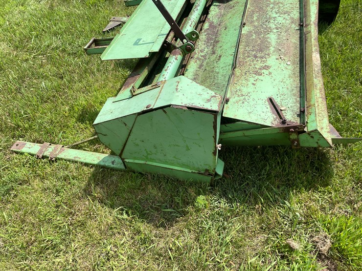 #1061-•-owatonna-260-swather-with-conditioner-image-17
