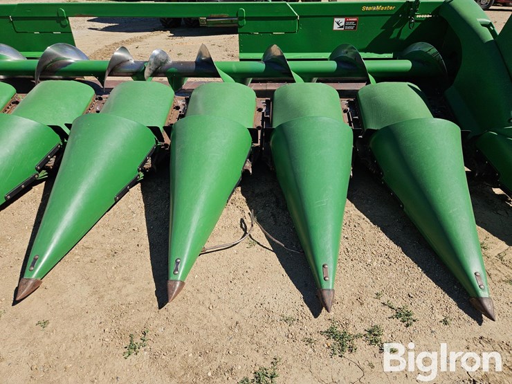 2011-john-deere-608c-stalkmaster-image-10