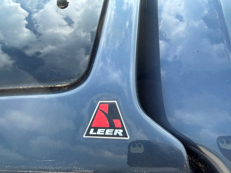 #1037-•-2005-ford-lariat-crew-cab-4x4-(has-wi-title)-image-10