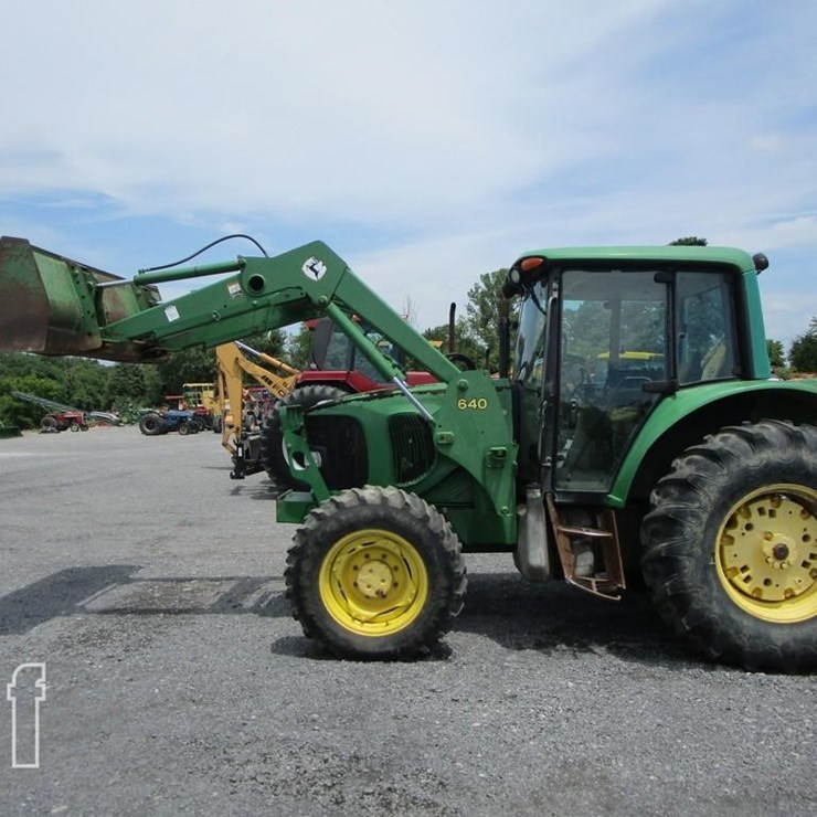 JOHN DEERE 6120
