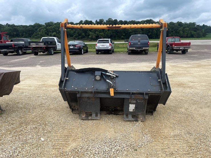 #1052-•-2022-titan-high-glow-mulching-head-attachment-for-skid-loader-image-5