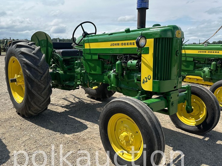 john-deere-420-image-1