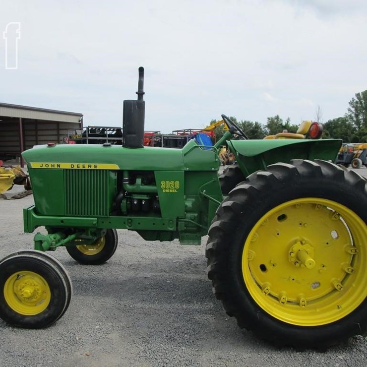 1972 JOHN DEERE 3020