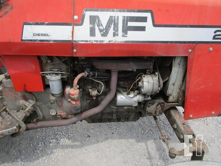 massey-ferguson-265-image-8