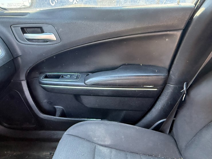 #26458-•-2018-dodge-charger-sedan-2c3cdxat6jh212440-image-29