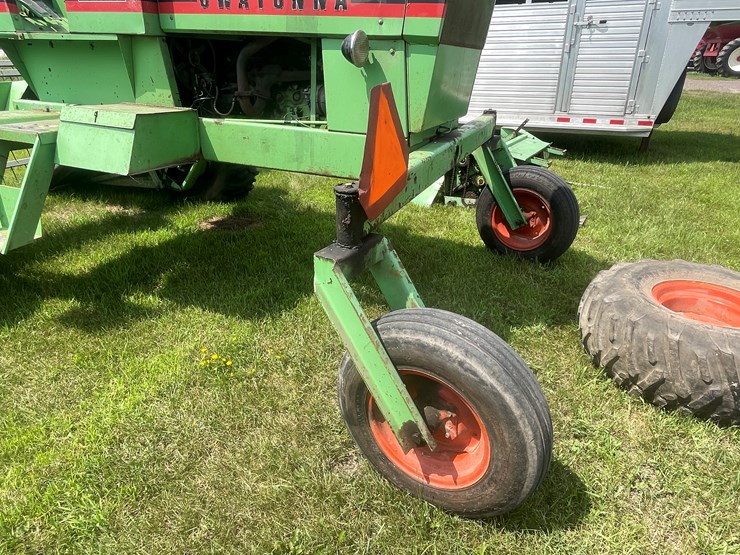 #1061-•-owatonna-260-swather-with-conditioner-image-35