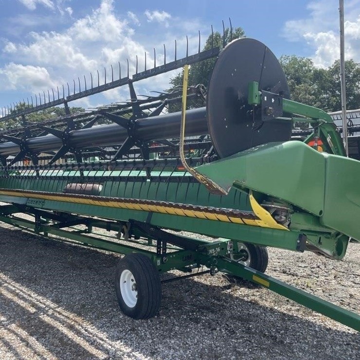 2013 JOHN DEERE 635FD