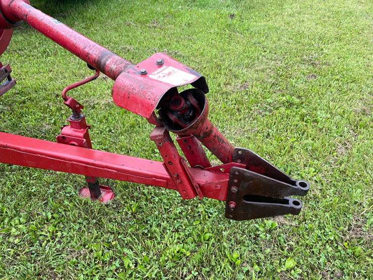 new-holland-276-image-9