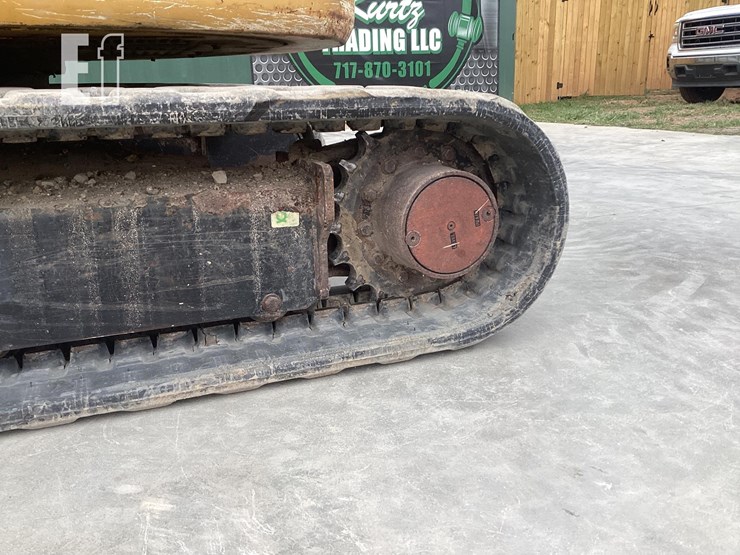 2015-caterpillar-305.5e2-cr-image-13