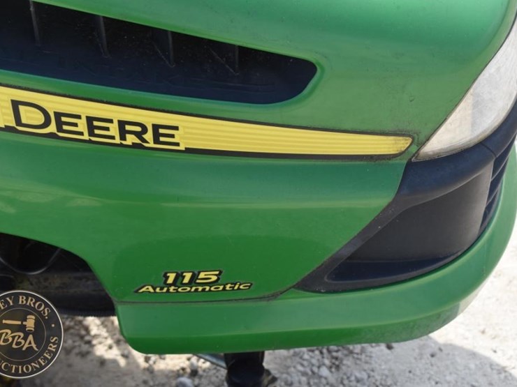 john-deere-115-image-23