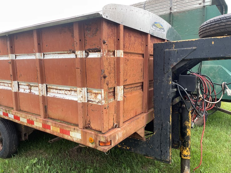 #1028-•-1974-16'-dump-box-goose-neck-trailer-(no-title)-image-13