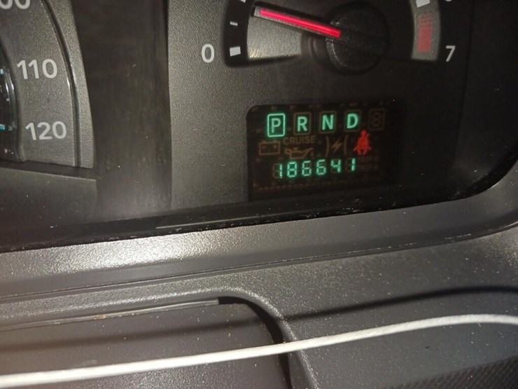 2010-dodge-journey-image-5