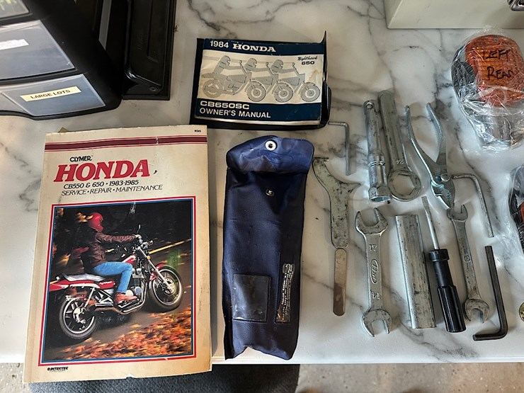 1984-honda-nighthawk-650-image-17