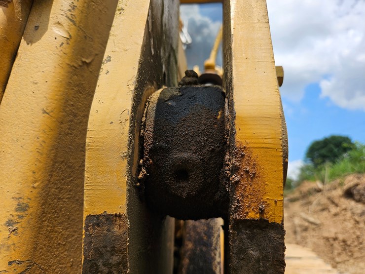 caterpillar-931b-image-87